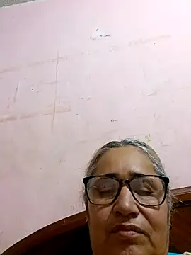  candi online show from 10-20-25, 01:17