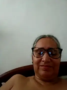  candi online show from 05-01-26, 12:32