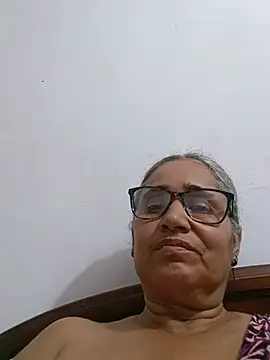Snapshot of _candi chatting on 06-27-26, 02:38 candi online show from 06-27-26, 02:38