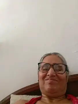 Snapshot of _candi chatting on 07-28-26, 06:42 candi online show from 07-28-26, 06:42