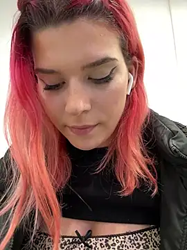 RiriRoseey online show from 03-03-25, 11:22