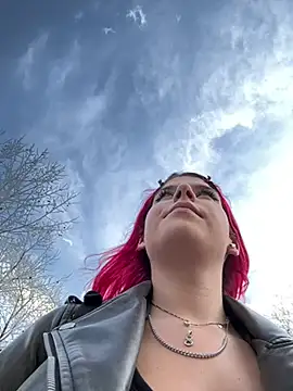 RiriRoseey online show from 03-13-25, 12:02