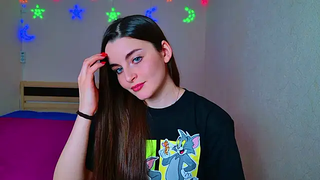 Snapshot of Miss_Arwen chatting on 12-03-24, 06:48 Miss Arwen online show from 12-03-24, 06:48