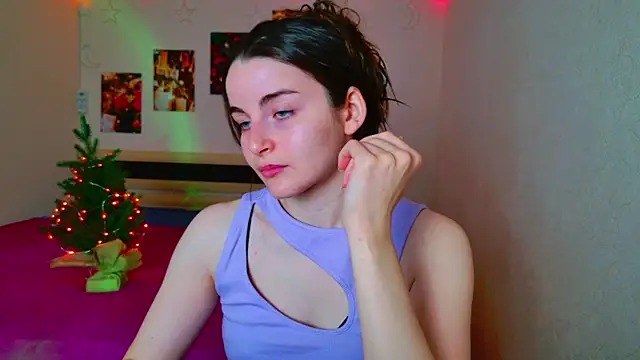 Snapshot of Miss_Arwen chatting on 12-16-24, 02:57 Miss Arwen online show from 12-16-24, 02:57