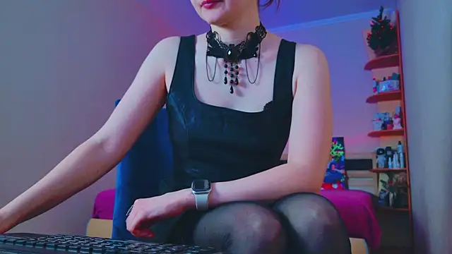 Snapshot of Miss_Arwen chatting on 01-08-25, 06:41 Miss Arwen online show from 01-08-25, 06:41