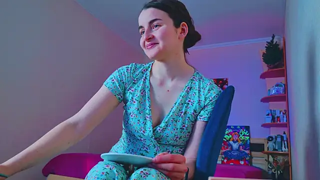 Snapshot of Miss_Arwen chatting on 01-14-25, 04:04 Miss Arwen online show from 01-14-25, 04:04