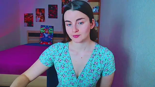 Snapshot of Miss_Arwen chatting on 01-15-25, 03:54 Miss Arwen online show from 01-15-25, 03:54