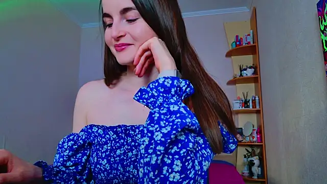 Snapshot of Miss_Arwen chatting on 02-05-25, 09:15 Miss Arwen online show from 02-05-25, 09:15