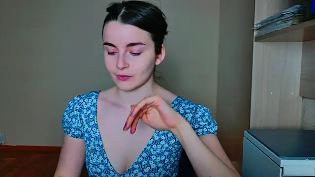 Snapshot of Miss_Arwen chatting on 02-09-25, 05:54 Miss Arwen online show from 02-09-25, 05:54