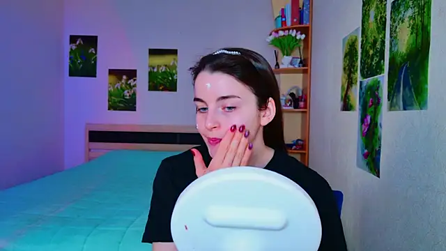 Snapshot of Miss_Arwen chatting on 03-19-25, 03:30 Miss Arwen online show from 03-19-25, 03:30