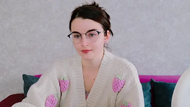 Snapshot of Miss_Arwen chatting on 12-01-25, 04:50 Miss Arwen online show from 12-01-25, 04:50