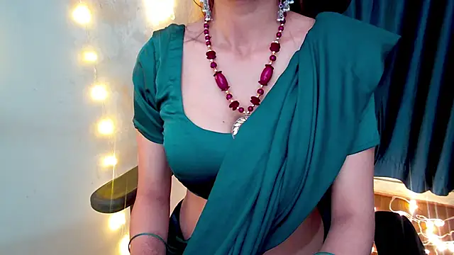 sassysonia online show from 02-19-26, 06:37