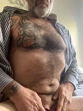 Snapshot of Shyboy817 chatting on 02-16-26, 12:23 Shyboy817 online show from 02-16-26, 12:23