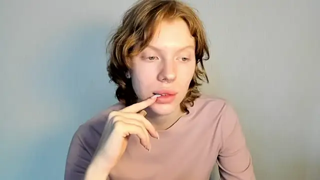 Snapshot of StellaDavis chatting on 02-25-26, 08:13 StellaDavis online show from 02-25-26, 08:13