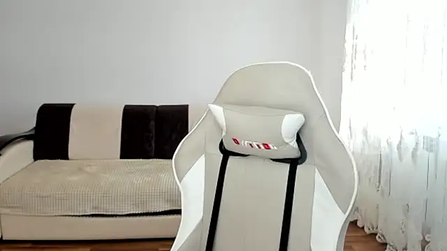 Snapshot of StellaDavis chatting on 03-28-26, 10:04 StellaDavis online show from 03-28-26, 10:04