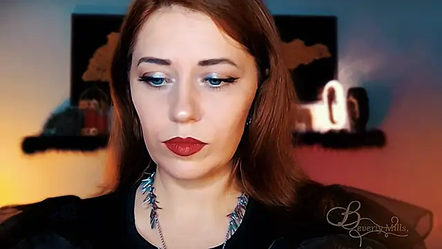 Snapshot of MissBeverlyMills chatting on 11-17-25, 03:12 MissBeverlyMills online show from 11-17-25, 03:12