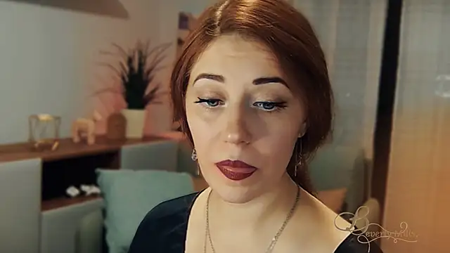 Snapshot of MissBeverlyMills chatting on 01-09-26, 12:57 MissBeverlyMills online show from 01-09-26, 12:57