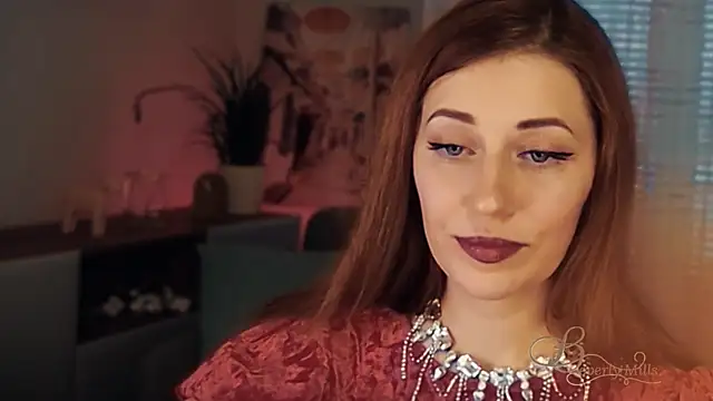 Snapshot of MissBeverlyMills chatting on 01-19-26, 07:45 MissBeverlyMills online show from 01-19-26, 07:45