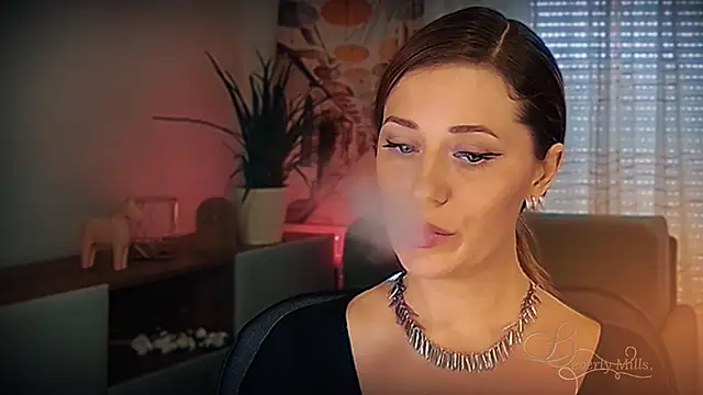 Snapshot of MissBeverlyMills chatting on 03-03-26, 12:55 MissBeverlyMills online show from 03-03-26, 12:55