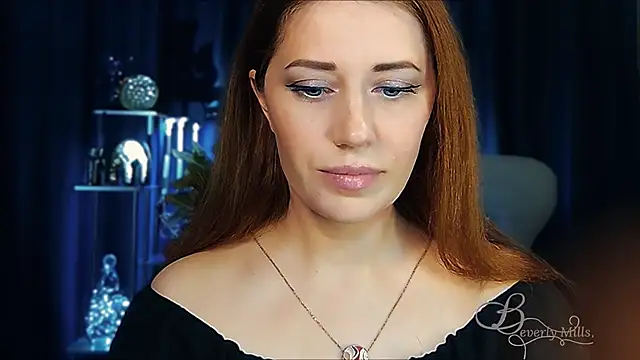 Snapshot of MissBeverlyMills chatting on 04-10-26, 01:16 MissBeverlyMills online show from 04-10-26, 01:16