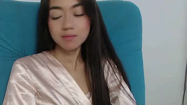 Snapshot of hantonella_ chatting on 12-02-24, 01:57 hantonella  online show from 12-02-24, 01:57