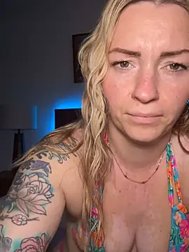MaggieMayI89 online show from 06-08-26, 01:28