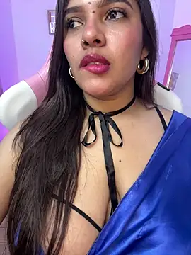 krishaa  online show from 04-18-26, 08:09