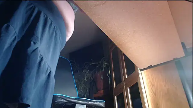 Suzys Secrets online show from 06-14-26, 09:44
