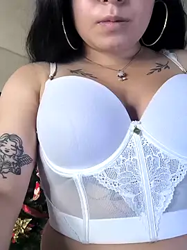 Lina23  online show from 11-29-25, 03:37