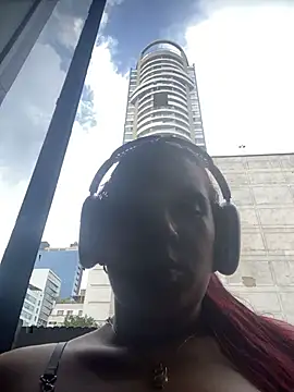 LindaRey  online show from 11-10-25, 07:13