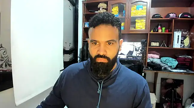 Snapshot of Drako_Argentii chatting on 02-17-25, 02:48 Drako Argentii online show from 02-17-25, 02:48