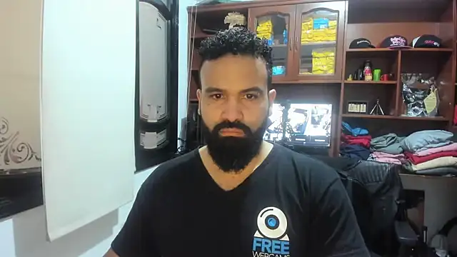 Snapshot of Drako_Argentii chatting on 02-20-25, 12:25 Drako Argentii online show from 02-20-25, 12:25