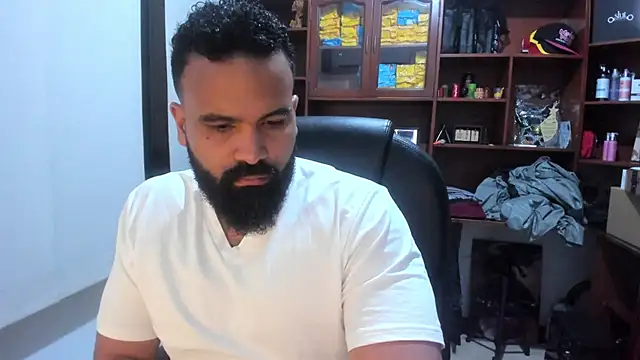 Snapshot of Drako_Argentii chatting on 03-04-25, 07:30 Drako Argentii online show from 03-04-25, 07:30