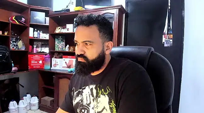 Snapshot of Drako_Argentii chatting on 03-15-25, 03:40 Drako Argentii online show from 03-15-25, 03:40