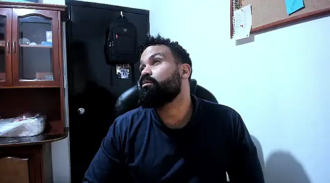 Snapshot of Drako_Argentii chatting on 03-21-25, 10:06 Drako Argentii online show from 03-21-25, 10:06