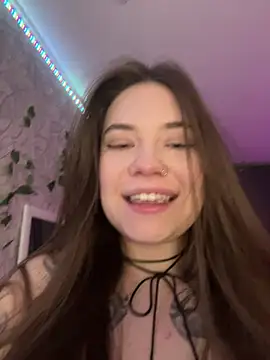 Vikki toriya online show from 02-27-25, 09:04