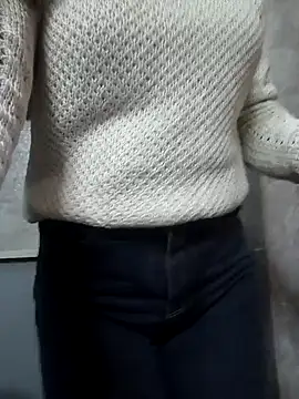 Snapshot of Sarita_7 chatting on 01-10-25, 03:50 Sarita 7 online show from 01-10-25, 03:50