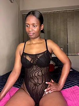 Kinkyy  online show from 10-28-25, 10:23