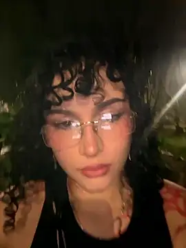 Snapshot of Electra_doll_ chatting on 01-16-26, 11:53 Electra doll online show from 01-16-26, 11:53