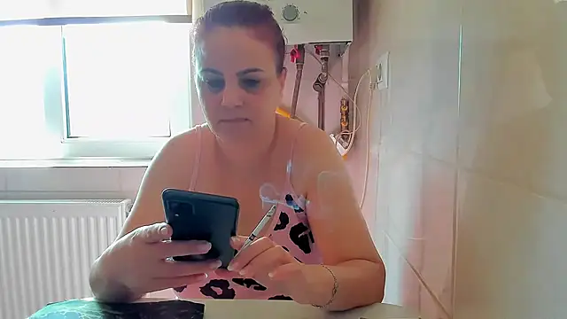 Snapshot of Adelamilfsex chatting on 07-24-26, 02:04 Adelamilfsex online show from 07-24-26, 02:04