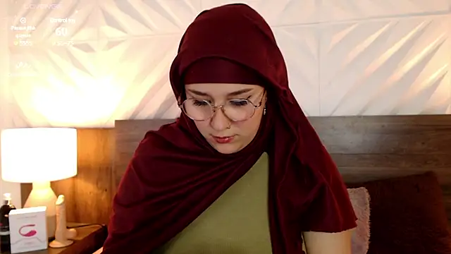 Snapshot of Dalila_bashar chatting on 01-27-25, 06:09 Dalila bashar online show from 01-27-25, 06:09