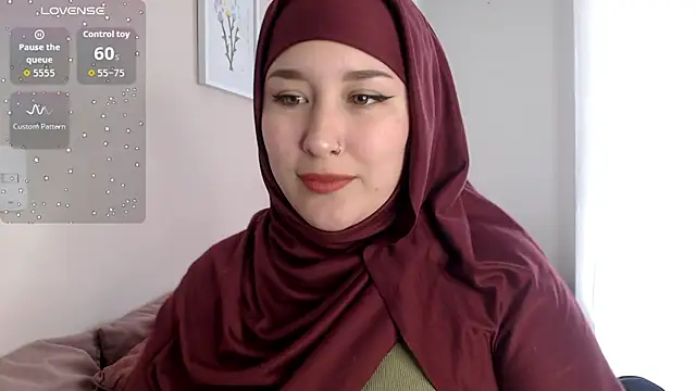 Snapshot of Dalila_bashar chatting on 10-03-25, 02:25 Dalila bashar online show from 10-03-25, 02:25