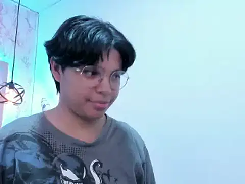 Snapshot of Emmapark_ chatting on 02-22-25, 01:00 Emmapark online show from 02-22-25, 01:00