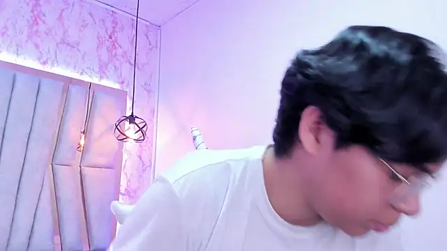 Snapshot of Emmapark_ chatting on 02-28-25, 07:14 Emmapark online show from 02-28-25, 07:14