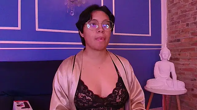 Snapshot of Emmapark_ chatting on 11-06-25, 06:31 Emmapark online show from 11-06-25, 06:31