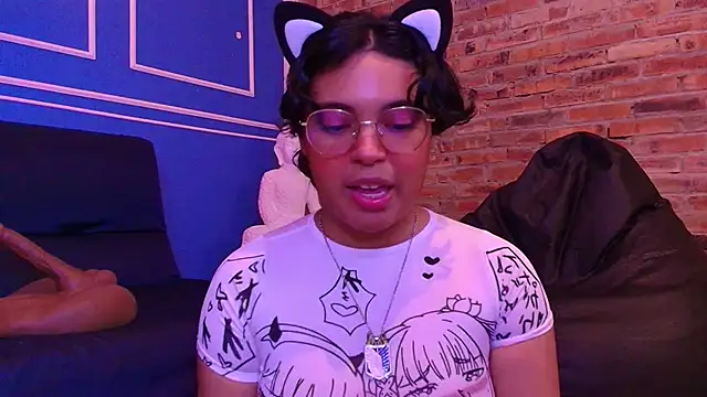 Snapshot of Emmapark_ chatting on 11-27-25, 07:16 Emmapark online show from 11-27-25, 07:16