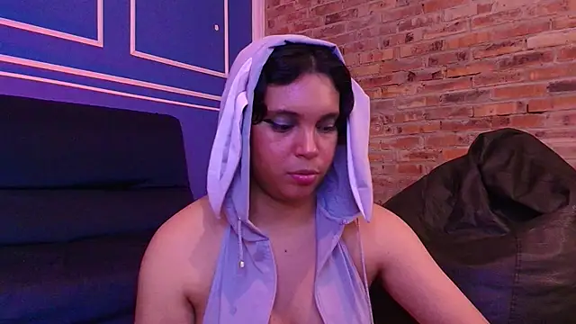 Snapshot of Emmapark_ chatting on 12-05-25, 06:37 Emmapark online show from 12-05-25, 06:37