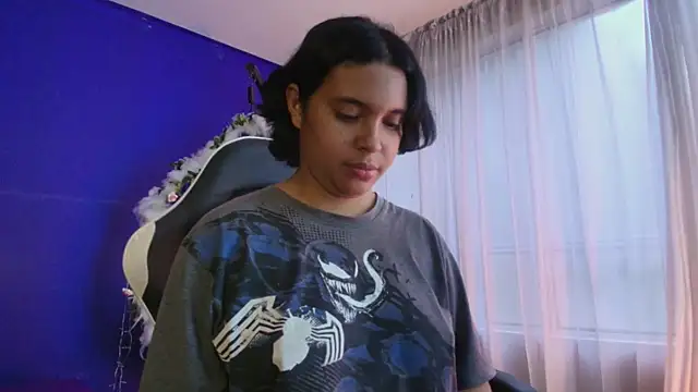 Snapshot of Emmapark_ chatting on 02-22-26, 06:28 Emmapark online show from 02-22-26, 06:28