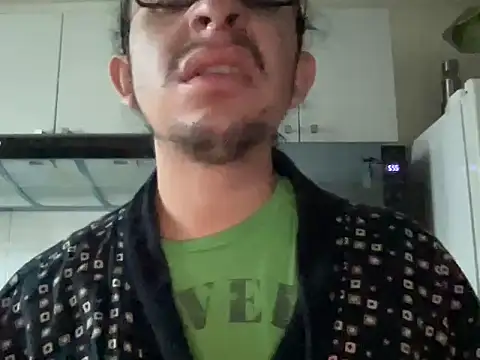 littlelatinhunter online show from 12-04-25, 11:08