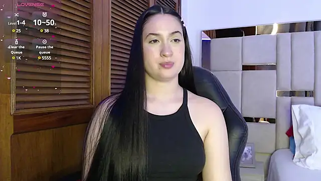 sofiaduque 26 online show from 02-20-25, 11:54